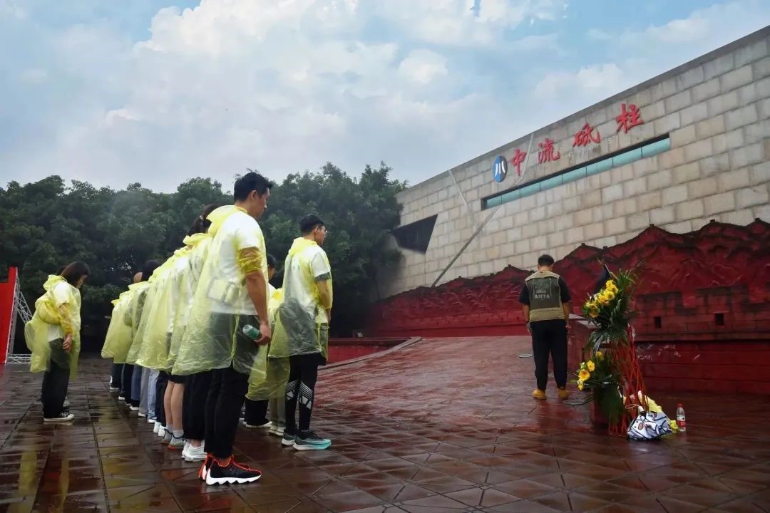 海天集團(tuán)開(kāi)展“知史愛(ài)黨守初心·砥礪奮進(jìn)新作為”黨建系列活動(dòng)